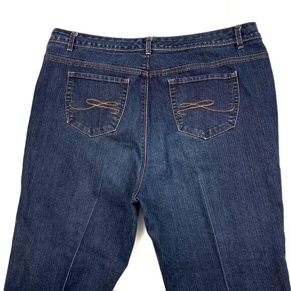 Style & Co Straight Leg Women's size 18WP Dark Wash Blue Denim jeans - Picture 2 of 4